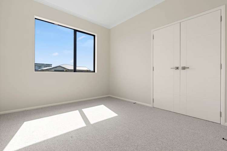 17 Korowhiti Road Clarks Beach_17