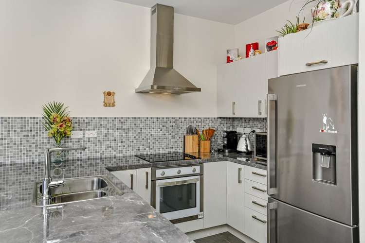 34/11 The Avenue Albany_3