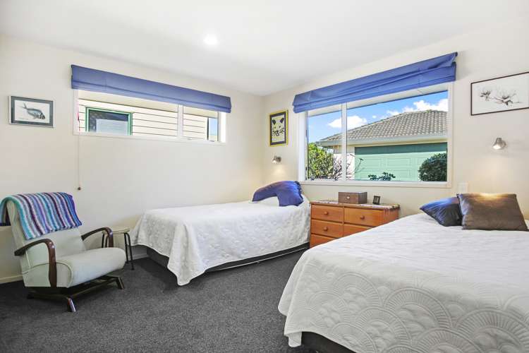 111 Everitt Crescent Whangamata_12