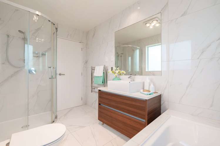 31A Devonshire Road Unsworth Heights_20
