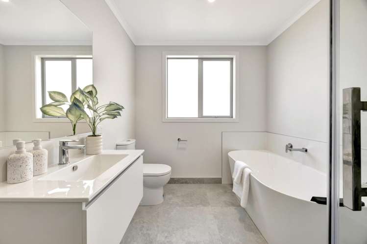 2/290 Dixon Road_5