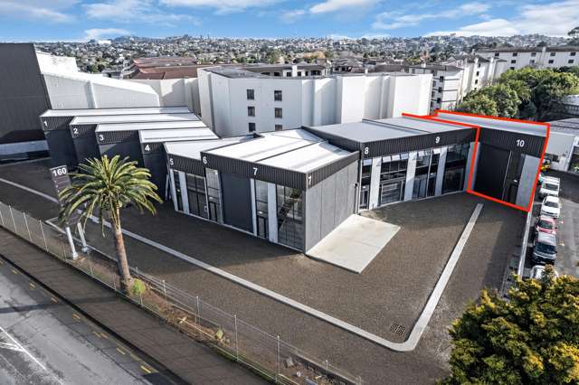 Almost complete – premium industrial units