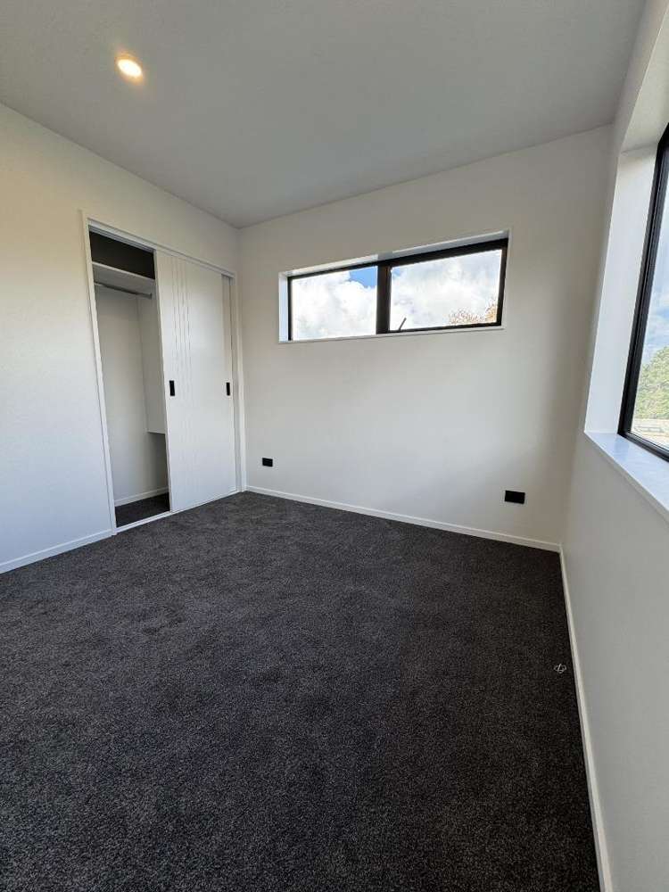 8/12 Hamlin Road 1816_9