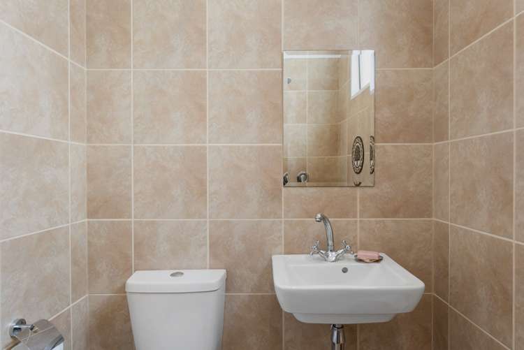 1 Hadfield Street Otaki_11