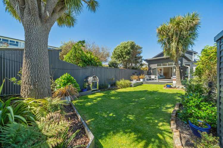 37 Bolton Street Petone_22