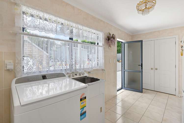 16 Waimanu Bay Drive Te Atatu Peninsula_23