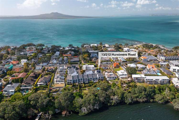 13/212 Hurstmere Road Takapuna_30