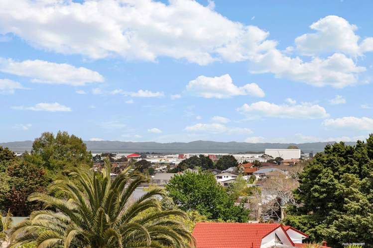 36A Kingsclere Place Goodwood Heights_19