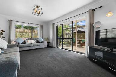 2/44 Picquet Hill Road_2