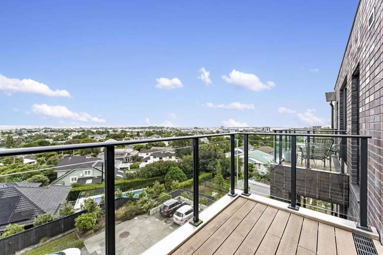 208/20A Pukerangi Crescent Ellerslie_8