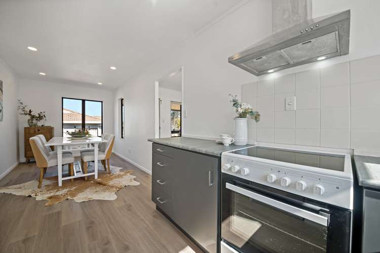 4 De Quincey Terrace Highland Park_10