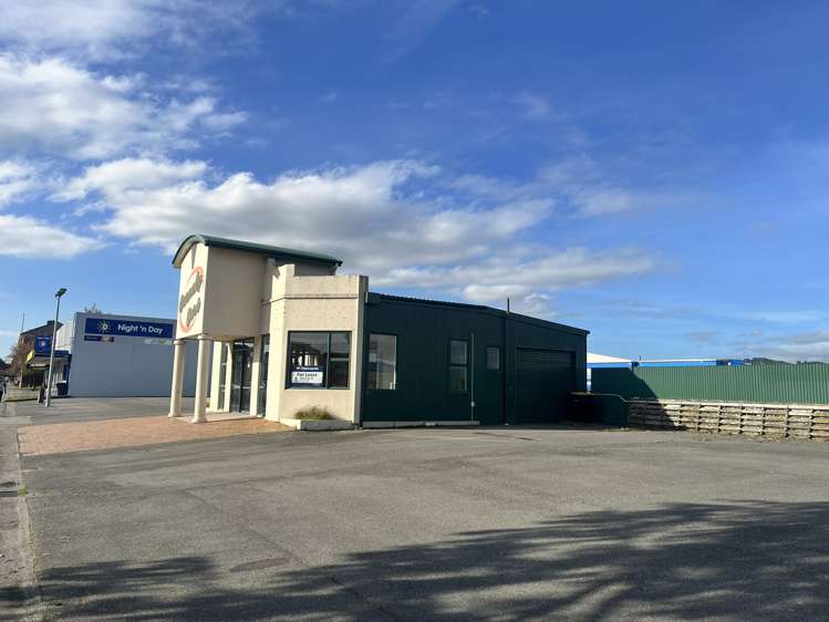 135-145 Main Street Gore_14