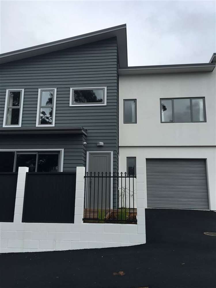 2/4 Tisdall Street Hamilton Central_0