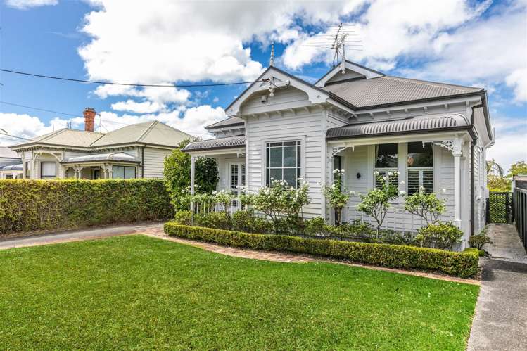 14 Summer Street Stanley Point_0