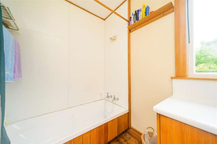 6 Dunallen Avenue Marton_16