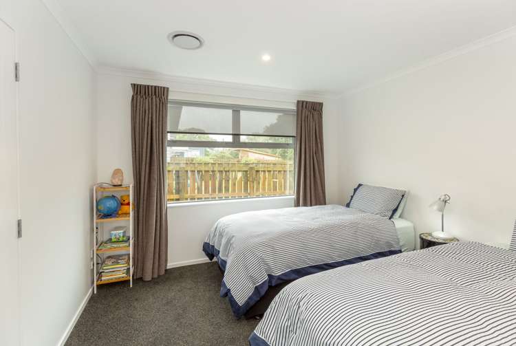 7 Orion Way Featherston_11