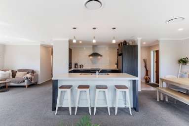 12 Omega Place_1