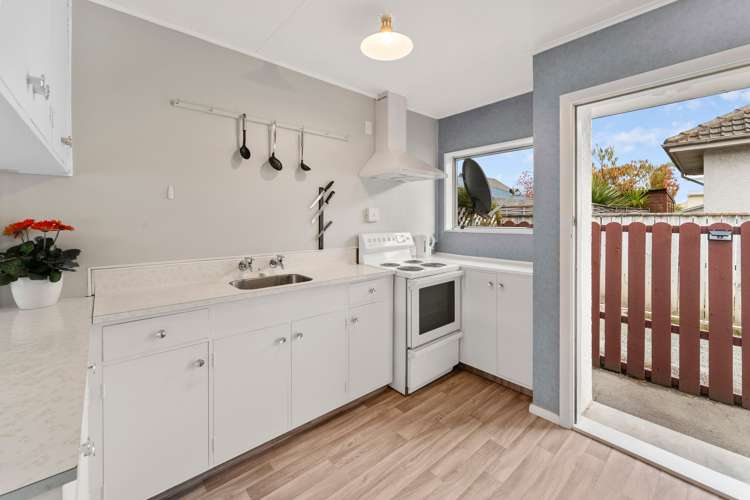 2/37 Green Street Tahunanui_5