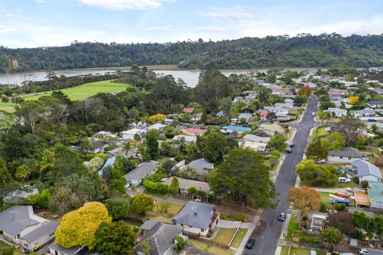 12 Paragon Avenue Beach Haven_21