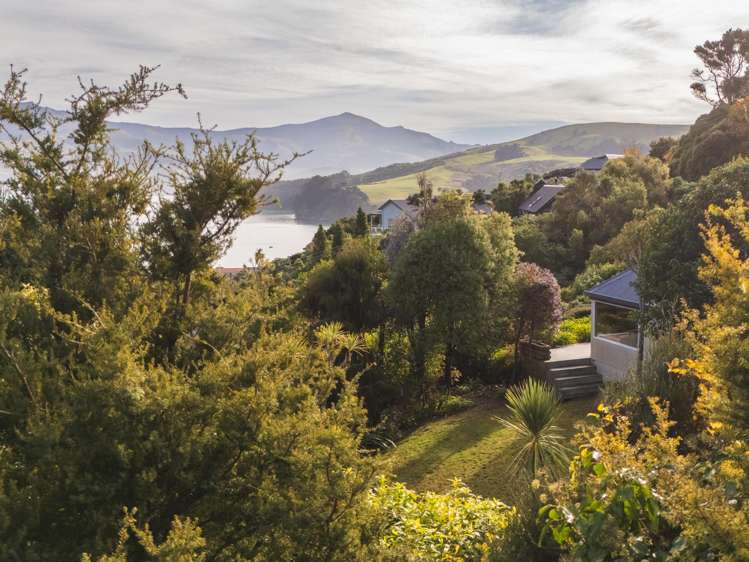 2 Settlers Hill Akaroa_6