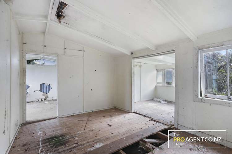 77 Tane Road Laingholm_9