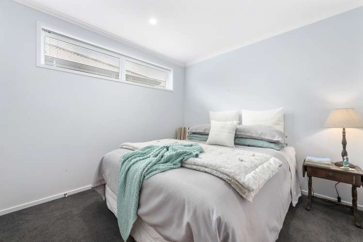 11 Capstan Close Pyes Pa_13