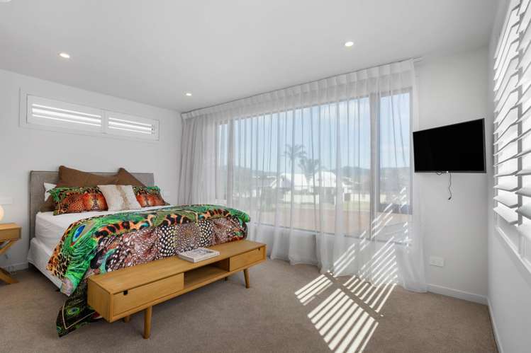 124 Motu Hei Pauanui_24