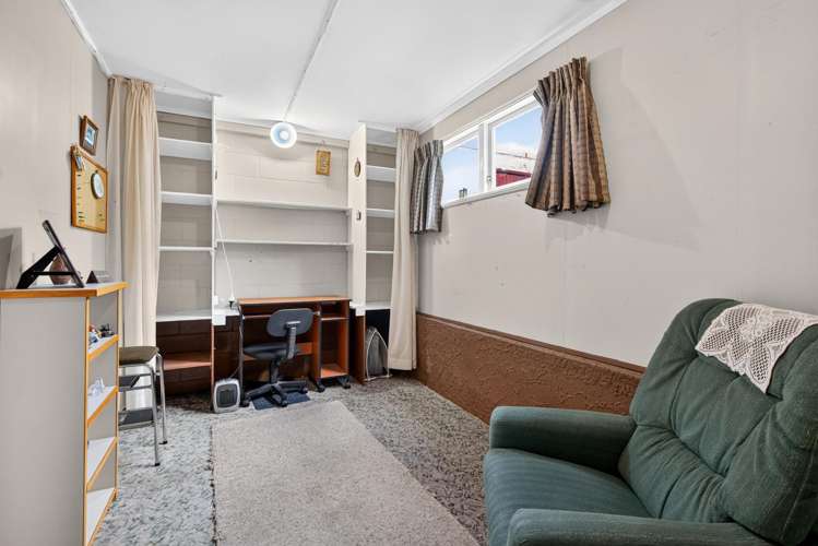1 Kumeroa Grove Wainuiomata_13