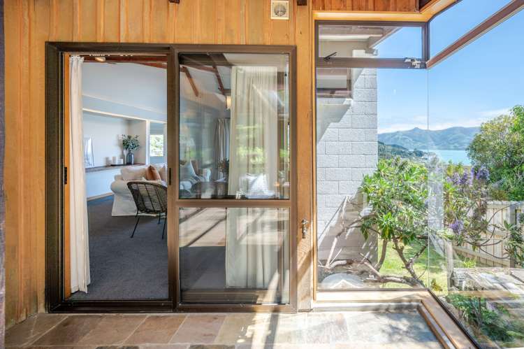 19 Settlers Hill Akaroa_22