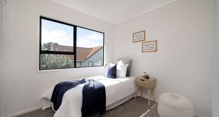 1/6 James Walter Place Mount Wellington_13