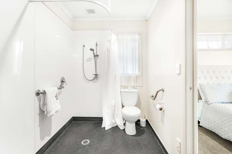 16/16 Rototuna Road Flagstaff_12