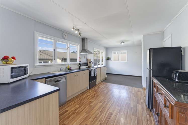 5 Bledisloe Avenue Stoke_4