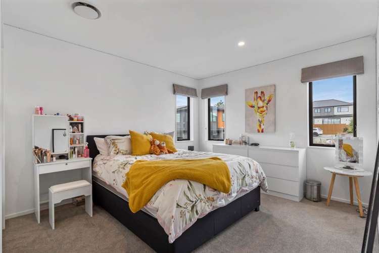 10 Huaota Place Botany Downs_20