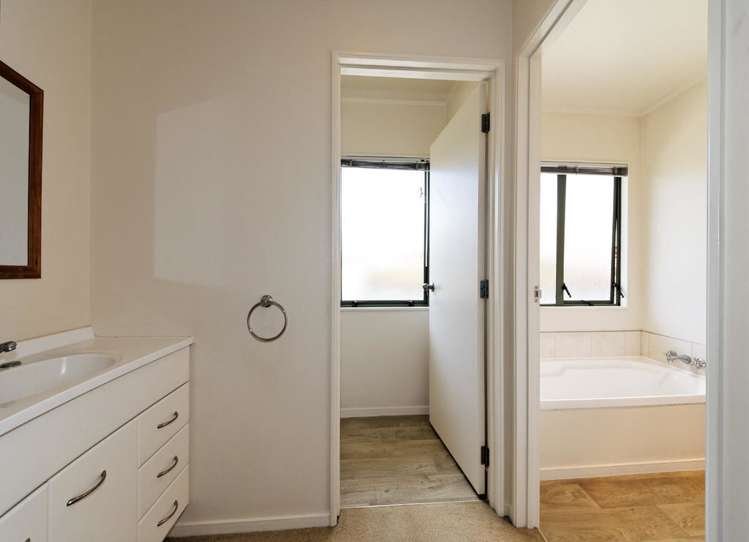 9a Chilcott Road Henderson_7