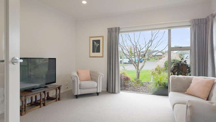 20 Devoy Drive Owhata_8