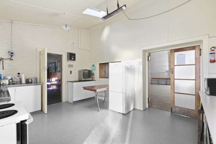 16 Holyhead Street Outram_5