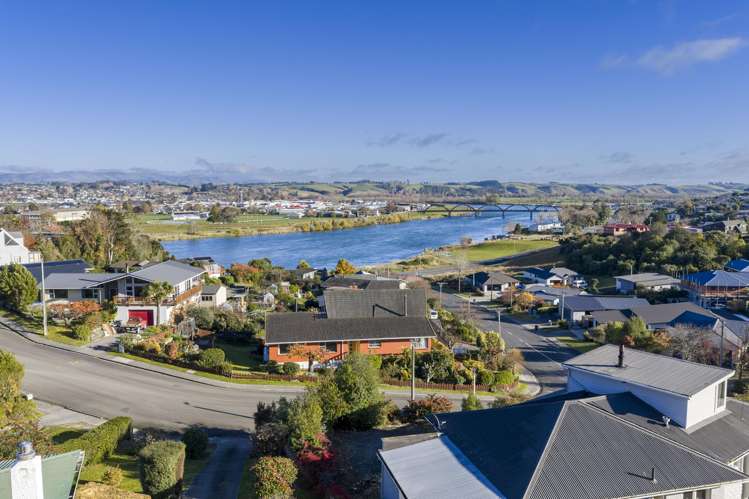 1 St Andrew Place Balclutha_1