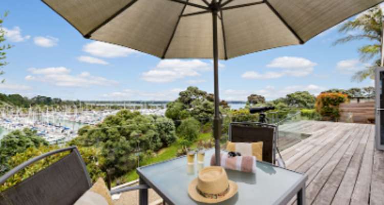 81 Pine Harbour Parade_0