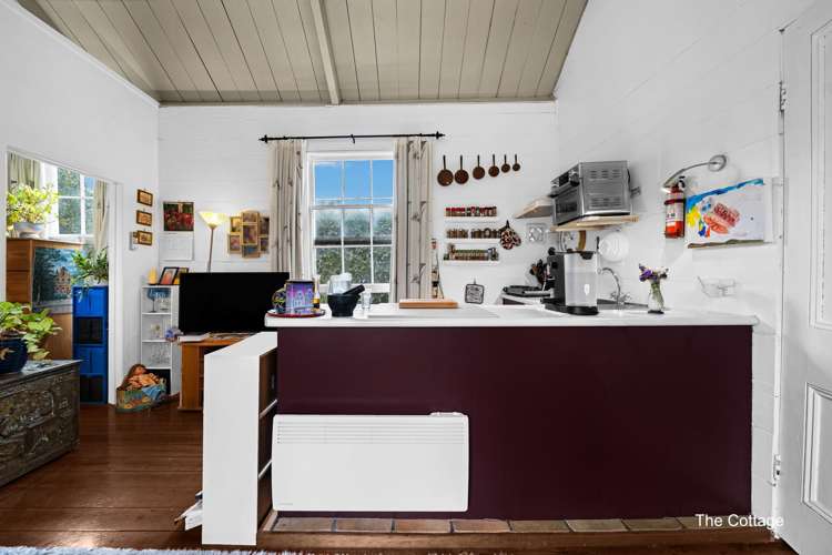 216 Ness Valley Road Clevedon_37