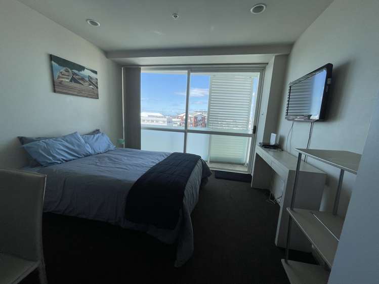 1714/10 Waterloo Quadrant Auckland Central_1