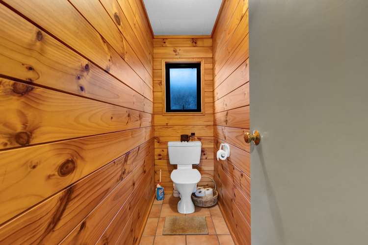 538 Everett Road Inglewood_10