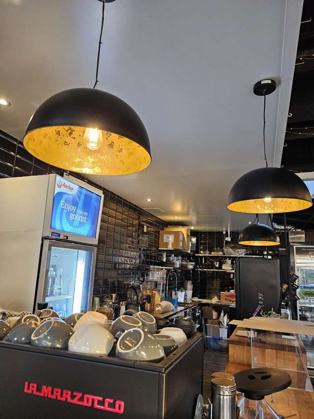 Daytime Cafe Middleton_1