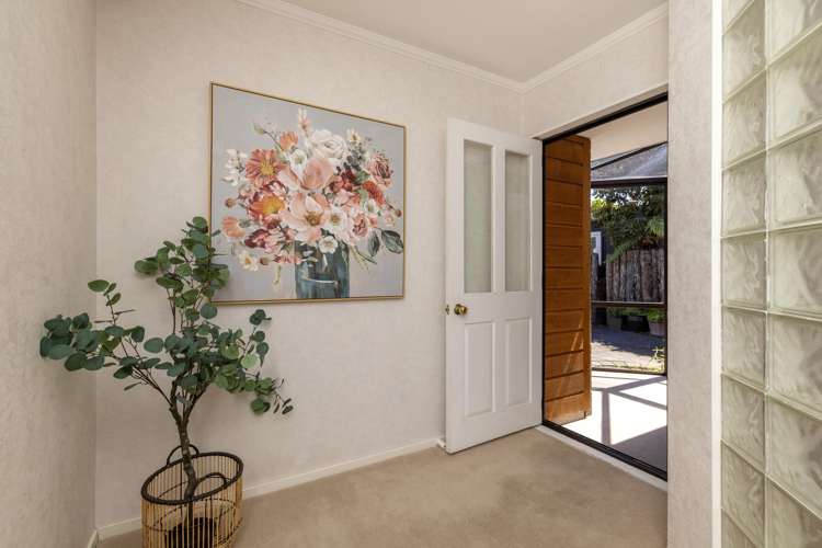 52 Matatua Road Raumati Beach_11