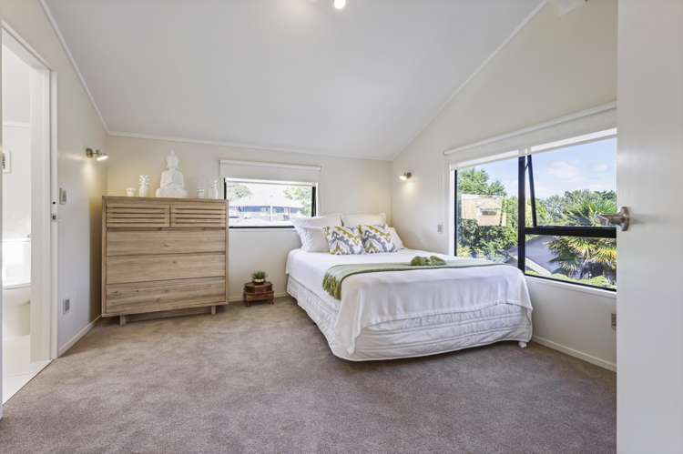 5 Landell Place Harrowfield_18