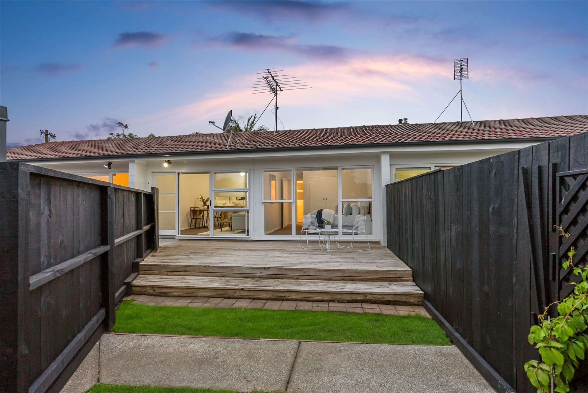 2/47 Grotto Street Onehunga_0