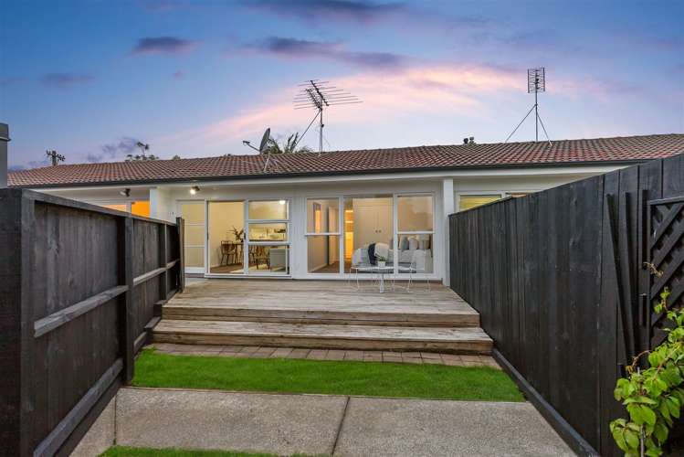 2/47 Grotto Street Onehunga_0