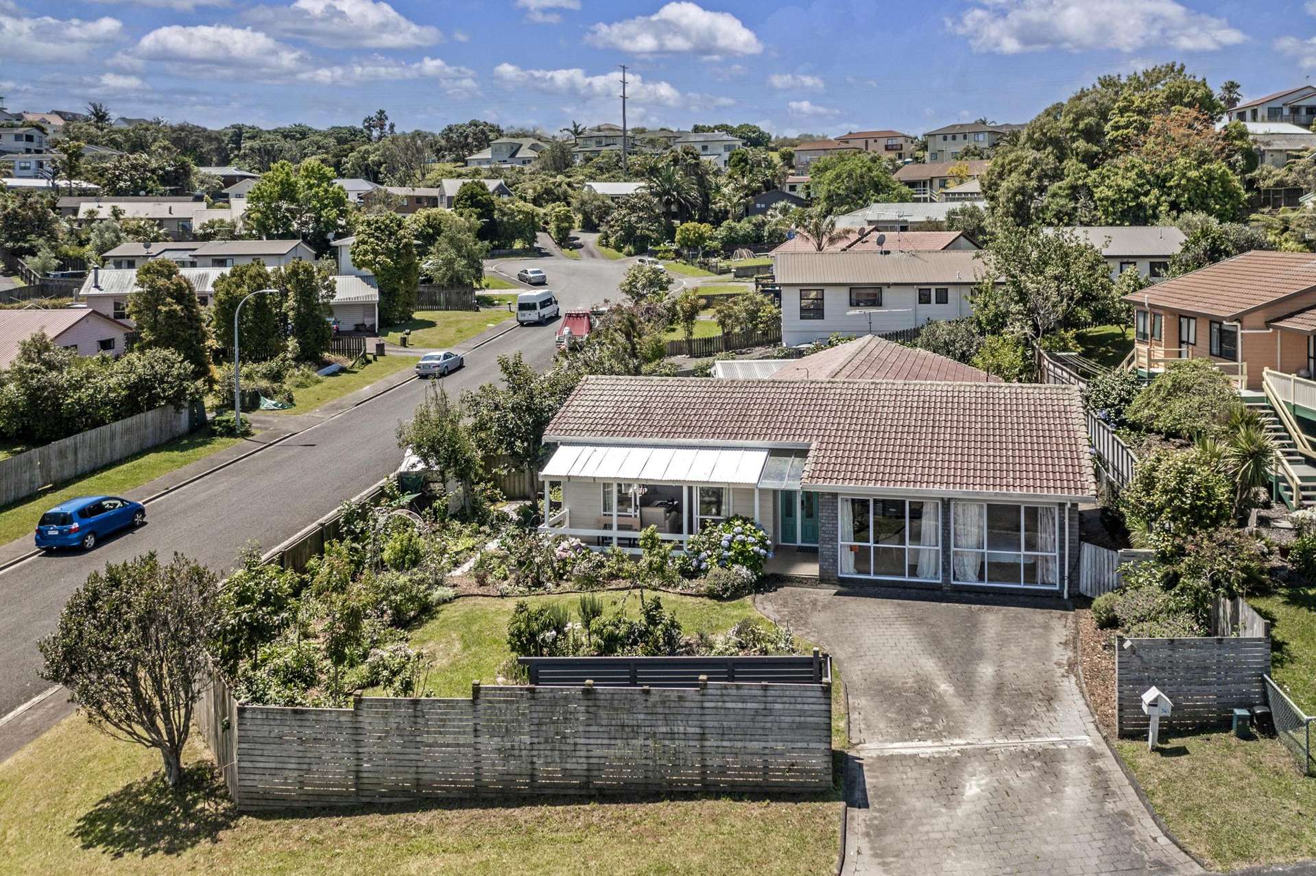 56 Athena Drive Totara Vale_0