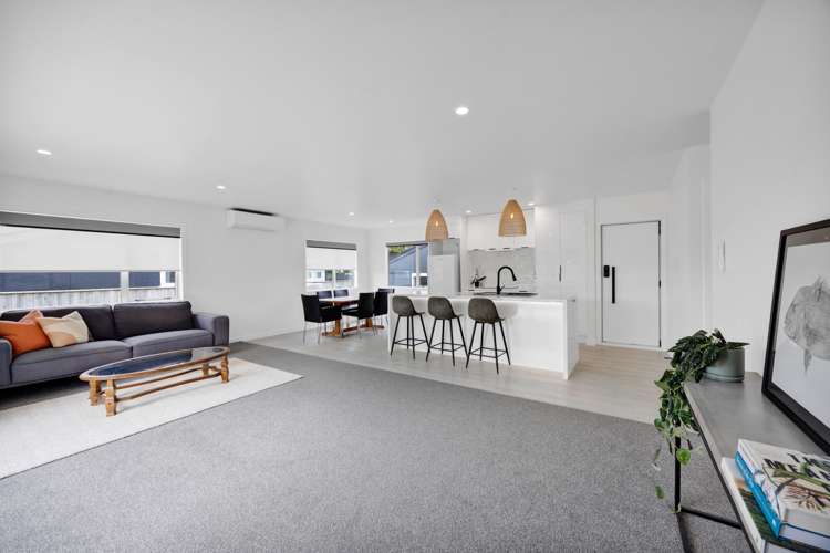 56 Warwick Road Stratford_8