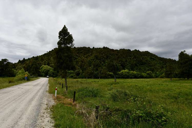 3279 Karamea HWY Glasseye Road Blocks Little Wanganui_22