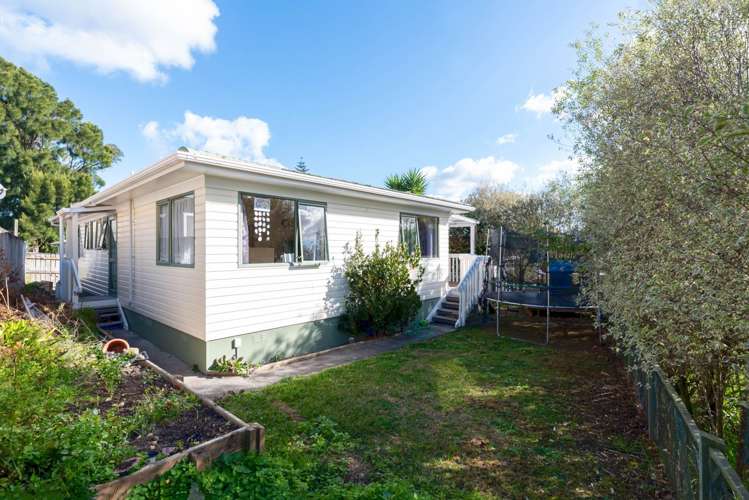 1 Cyril Crescent West Harbour_19